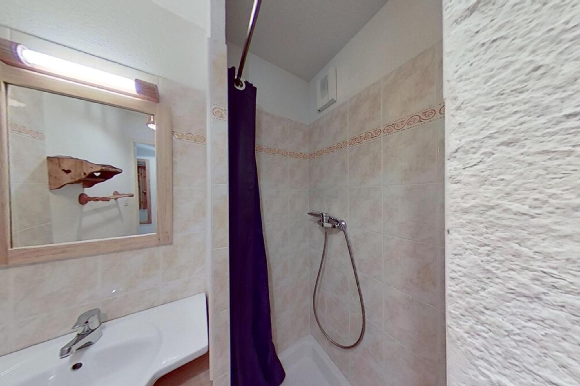 Casa-Amelie Terrace With View And Parking Διαμέρισμα Vars  Εξωτερικό φωτογραφία