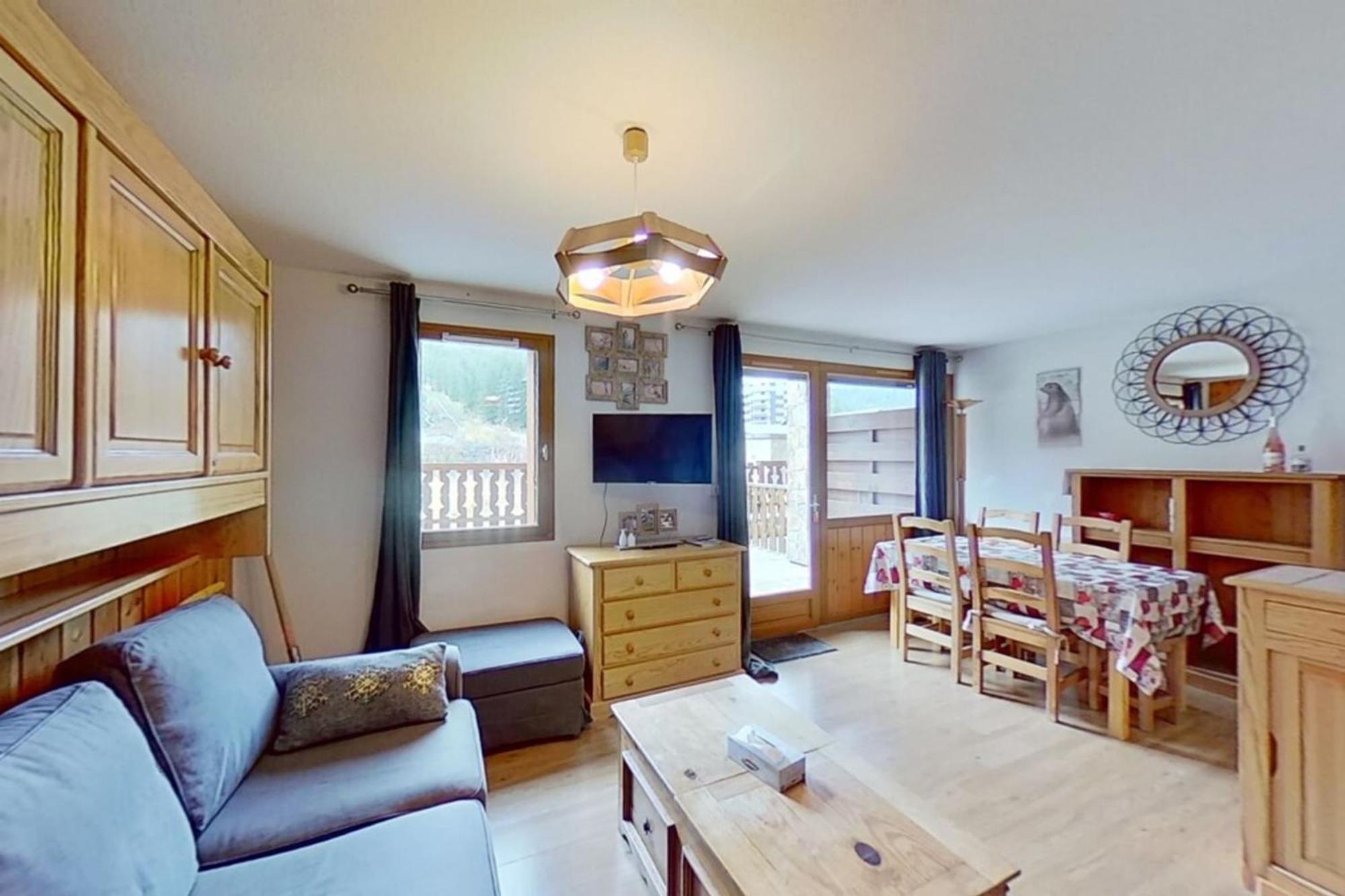 Casa-Amelie Terrace With View And Parking Διαμέρισμα Vars  Εξωτερικό φωτογραφία
