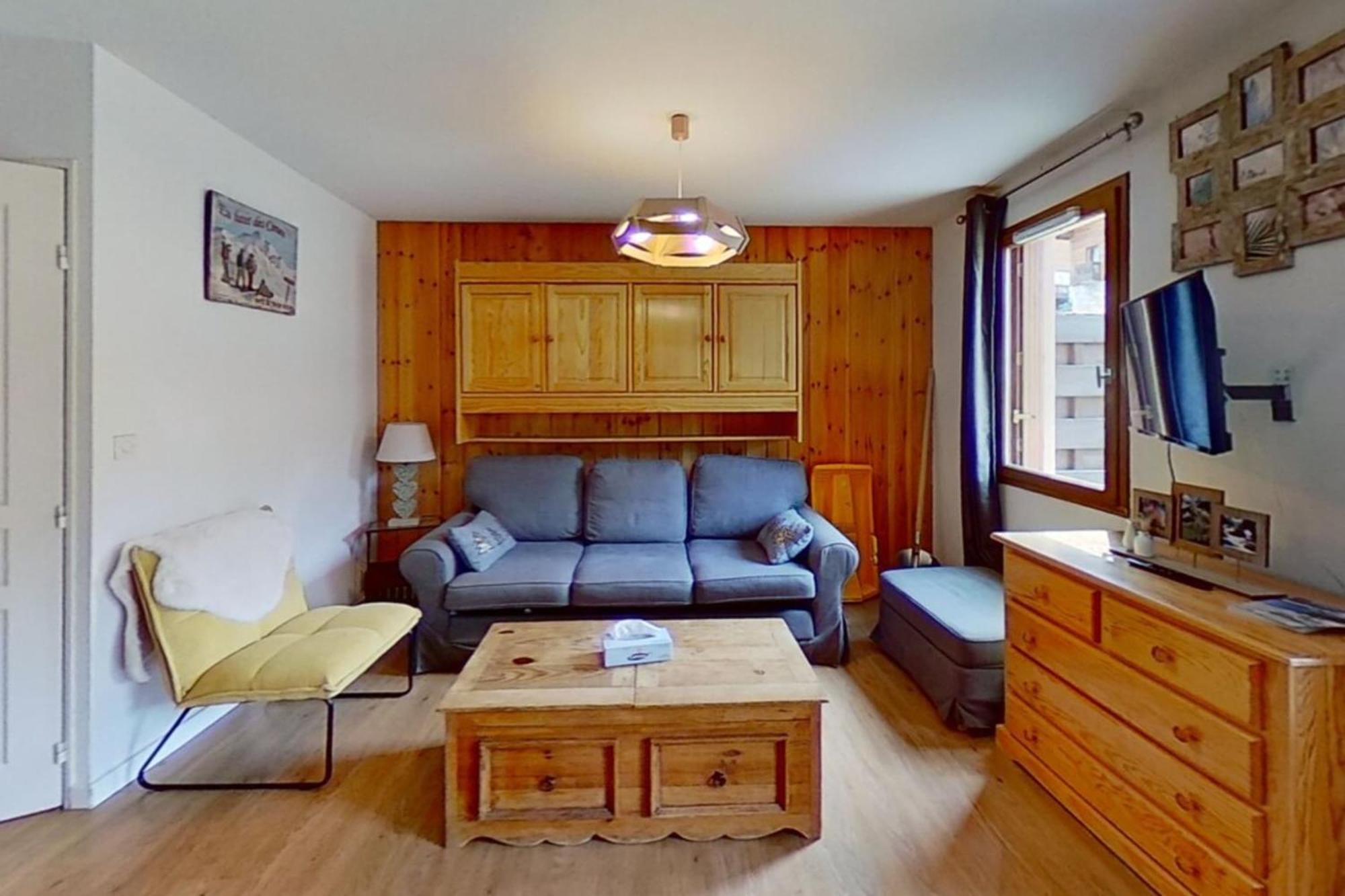 Casa-Amelie Terrace With View And Parking Διαμέρισμα Vars  Εξωτερικό φωτογραφία
